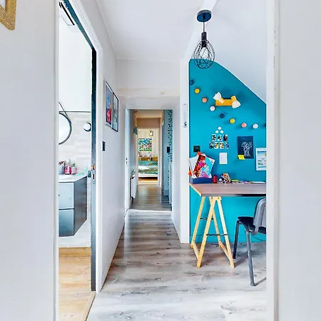 Lovely In With Heated Swimming Pool *